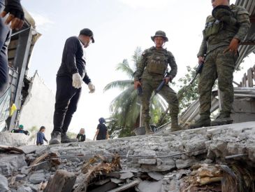 El pasado 8 de junio, un terremoto de magnitud 7.8 azotó Mindanao,  Filipinas, dejando cerca de un centenar de fallecidos, un millar de heridos y cerca de 100 mil personas desplazadas. EFE / ARCHIVO