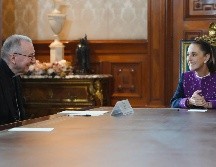 La Presidenta Sheinbaum durante la reunión con Pietro Parolin del Vaticano. ESPECIAL / X: @Claudiashein