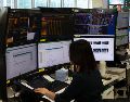 A pesar del retroceso de este miércoles, el mercado mexicano registra un avance del 3.45 % en lo que va de 2026. EFE/J. Heon-Kyun