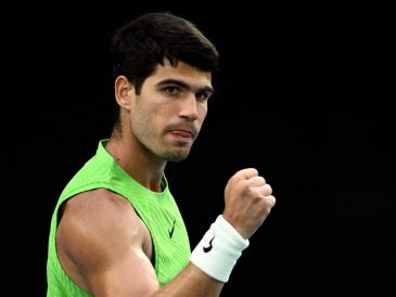 Carlos Alcaraz buscará defender su actual título en el Abierto de Estados Unidos tras superar sus problemas físicos de muñeca. EFE / ARCHIVO