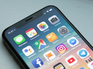 las "apps inútiles" ocupan cientos de megabytes y, por lo mismo, llenan la memoria interna rápidamente. UNSPLASH / W. HOOK