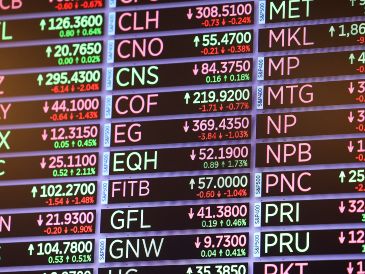Al interior del mercado mexicano, destacaron las caídas de las emisoras Volaris, Cemex, Femsa, Genomma Lab y Gruma. EFE/S. Yenesel