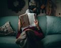 Disfruta de grandes e interesantes historias a través de la lectura este verano. ESPECIAL/FOTO DE MATIAS NORTH EN UNSPLASH.