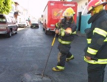 Socorristas llegaron al área para realizar labores de limpieza. EL INFORMADOR/ARCHIVO