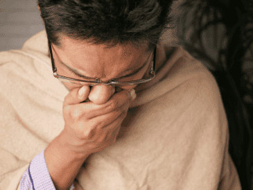 Las infecciones respiratorias mal atendidas también pueden evolucionar hacia enfermedades más graves. CANVA