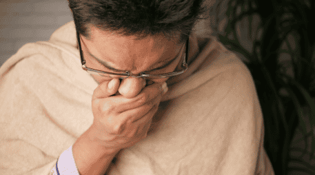 Las infecciones respiratorias mal atendidas también pueden evolucionar hacia enfermedades más graves. CANVA