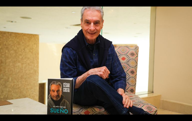 César Costa decidió trasladar una vida entera de escenarios, películas, programas de televisión, incertidumbres y recuerdos familiares al terreno de la escritura. EL INFORMADOR/J. Acosta