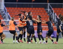 Alison Veloz ejecutó de estupenda forma el penalti decisivo que le dio a la Selección Mexicana Femenil Sub 23 el metal dorado en Santo Domingo. X/@Miseleccionfem
