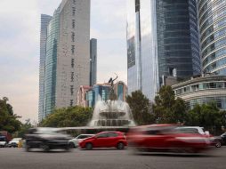El programa Hoy No Circula se aplica de las 5:00 a las 22:00 horas en todas las alcaldías de la Ciudad de México y en tres zonas conurbadas del Estado de México. SUN/L. Camacho