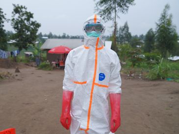 La epidemia se corresponde con la cepa de Bundibugyo, cuya tasa de letalidad oscila entre el 30 % y el 50 % y para la que no existe vacuna autorizada o tratamiento específico. AP/D. Dirole