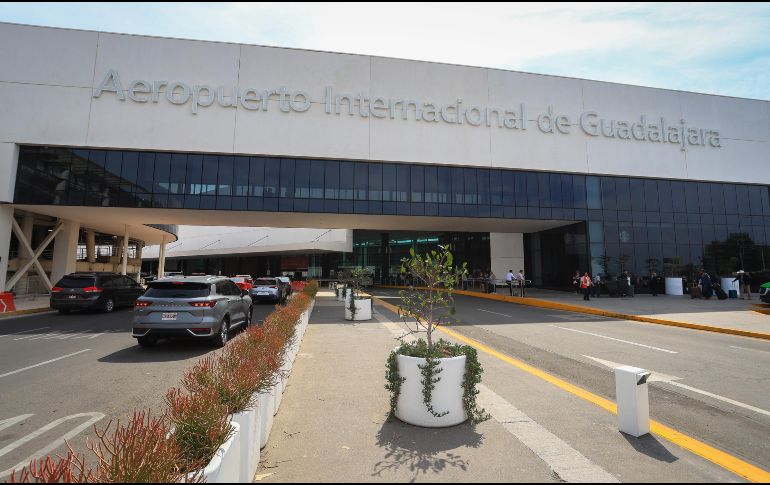 El aeropuerto actualmente cuenta con 65 rutas activas, manteniendo su posición como uno de los principales hubs de conectividad de México. EL INFORMADOR/ARCHIVO