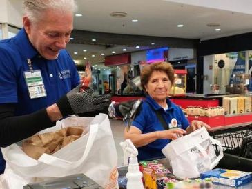 El instituto reconoce la experiencia y las capacidades que tienen los adultos mayores, contribuye a evitar la discriminación por edad y a mejorar su calidad de vida. INAPAM