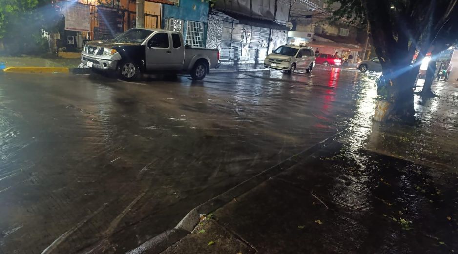 La fuerte lluvia que comenzó a caer en la noche de este 07 de agosto afectó principalmente a zonas del Área Metropolitana de Guadalajara. EL INFORMADOR