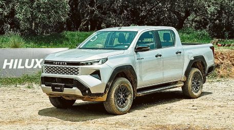 La Toyota Hilux 2027 adopta una imagen más robusta y geométrica, con una estética alineada a la gama global de la marca. CORTESÍA