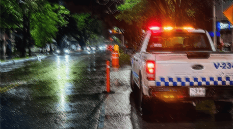 La lluvia que cayó sobre Guadalajara también provocó afectaciones en siete vehículos. ESPECIAL/Policía Vial