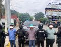 Los tres hombres fueron cuestionados sobre la procedencia del efectivo. Según el reporte policial, señalaron que se trataba de un pago relacionado con una obra civil. ESPECIAL
