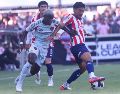 El conjunto dirigido por Gabriel Milito tuvo el control durante buena parte del partido, pero volvió a mostrar su principal defecto: la falta de contundencia. ESPECIAL/ CHIVAS.