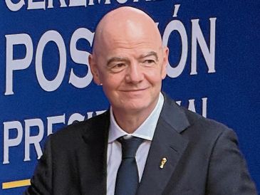 La FIFA aseguró que hay un “esfuerzo concertado y continuo” para debilitar a Infantino. EFE
