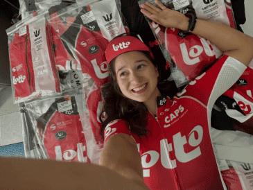 La mexicana completó el circuito de la última etapa en el puesto 91, con lo que se ubicó en el lugar 113 de la clasificación general. ESPECIAL/Instagram @romina_hinojosa02