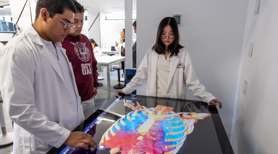 Desde el primer semestre desarrollas habilidades del médico que quieres llegar a ser. CORTESÍA/UAG