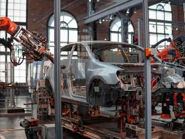 Entre enero y julio de 2026, las armadoras instaladas en México acumularon una producción de 2 millones 298 mil 977 vehículos. UNSPLASH