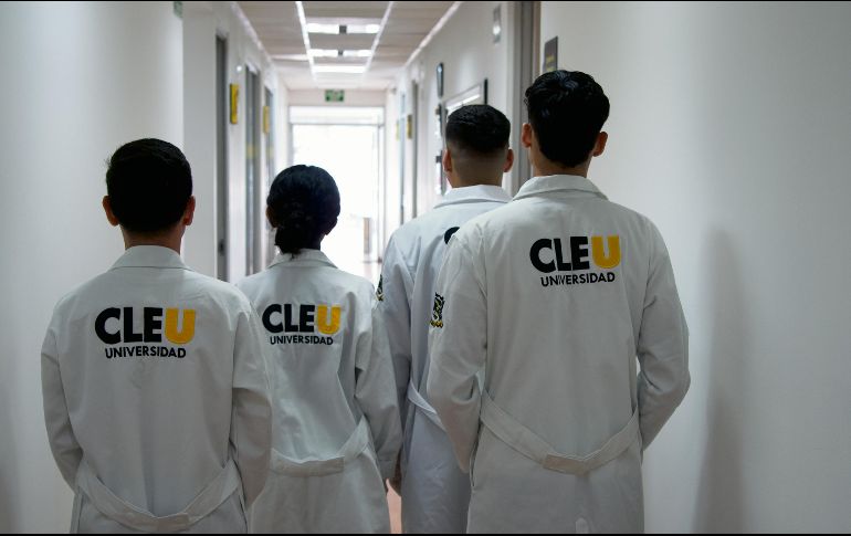 En CLEU se incluyen ambas disciplinas como parte de un solo programa académico. ESPECIAL