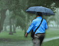 El clima de agosto recuerda a los tapatíos que la temporada de lluvias aún tiene mucha fuerza por descargar. ESPECIAL /  CANVA