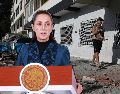 Sheinbaum aseguró que su administración permanece pendiente de la evolución de la emergencia.. AP / Santiago Saldarriaga / EFE / Mario Guzmán