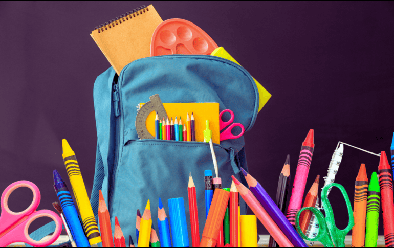 La SEP insta a padres y maestros a fomentar el reúso de materiales escolares en buenas condiciones. ESPECIAL / CANVA