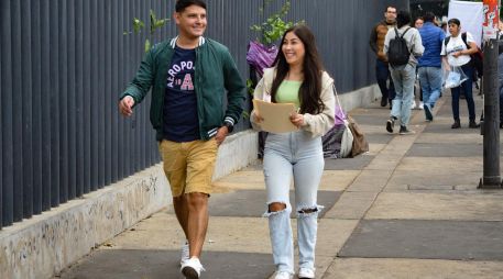 Tras la publicación de las listas UdeG 2026-B, los aspirantes con estatus de no admitido pueden solicitar un cambio de carrera hacia licenciaturas con cupos disponibles. EL INFORMADOR/ARCHIVO