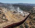 En el cerro Cuchumá, de Tecate, Baja California, 397 especies de flora y fauna peligran debido a los explosivos que el gobierno de Estados Unidos utiliza para la construcción de la barrera fronteriza.  SUN / ARMM