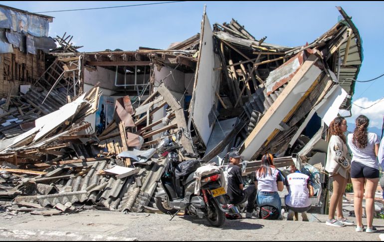 El desastre en Colombia se enmarca en un contexto de alta actividad sísmica a nivel global y regional, recordando que el país se ubica sobre el Cinturón de Fuego del Pacífico, zona que concentra el 80% de los temblores más fuertes del mundo. EFE/J. A. Cardona