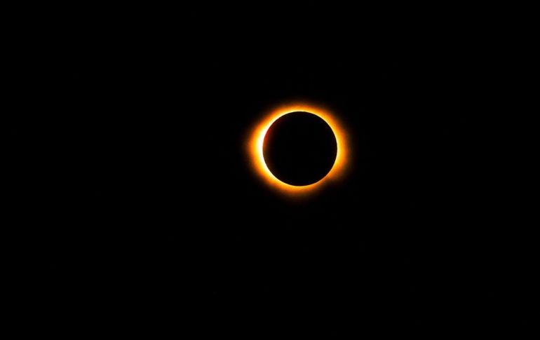 La posición del Sol durante el eclipse variará drásticamente dependiendo de la ubicación del espectador, lo que creará experiencias visuales únicas. PEXELS