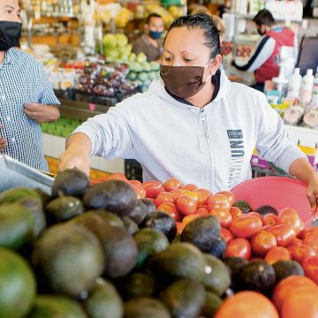 El Gobierno destaca que algunos productos de la canasta básica disminuyeron su costo. EL INFORMADOR/ Archivo