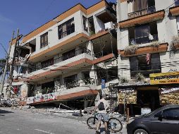 El lunes 10 de agosto, un terremoto de magnitud 7.4 sacudió Colombia, dejando graves daños. EFE / C. Ortega