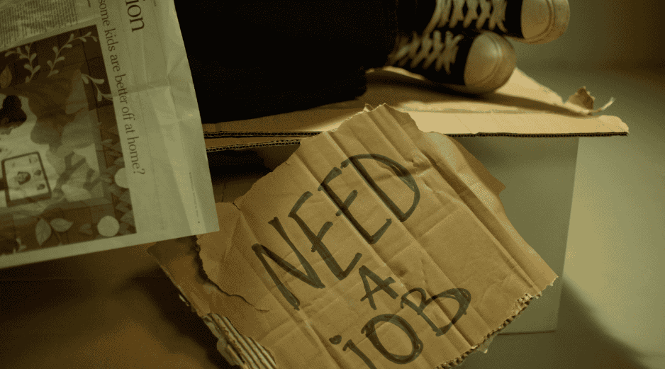 La OIT recomienda medidas para promover el trabajo bien remunerado y con protección social con el fin de prevenir esta tendencia de desempleo. CANVA