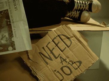 La OIT recomienda medidas para promover el trabajo bien remunerado y con protección social con el fin de prevenir esta tendencia de desempleo. CANVA