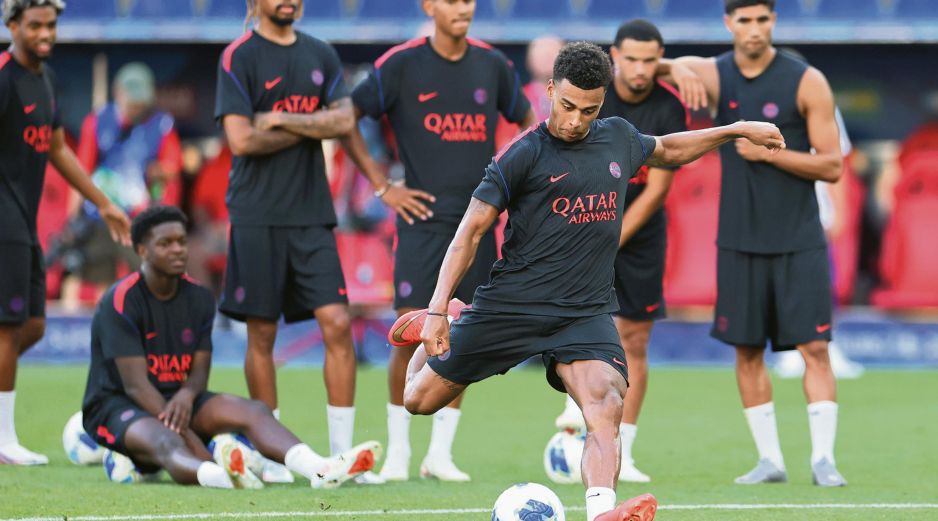 El equipo francés busca levantar este trofeo por segundo año en fila. EFE