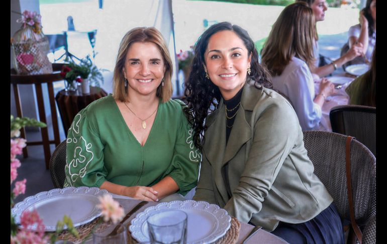 Adriana Pérez Aguayo y Carla María Morales. GENTE BIEN JALISCO / Revista del 14 de agosto 2026