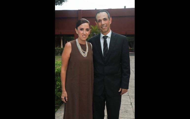 Laura González y Adrián Camacho. GENTE BIEN JALISCO / Boda de Fanny Carrillo y Marco Antonio Covarrubias