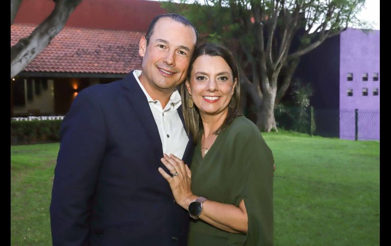 Luis de la Mora y Nicole García de Alba.  GENTE BIEN JALISCO / C. Jimeno