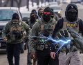 Agentes federales llevan a cabo un operativo migratorio el 5 de febrero de 2026, en las calles de Minneapolis, Minnesota. AP / ARCHIVO