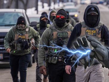 Agentes federales llevan a cabo un operativo migratorio el 5 de febrero de 2026, en las calles de Minneapolis, Minnesota. AP / ARCHIVO