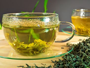 Este tipo de té está disponible en tiendas especializadas y supermercados de todo el mundo. ESPECIAL / CANVA