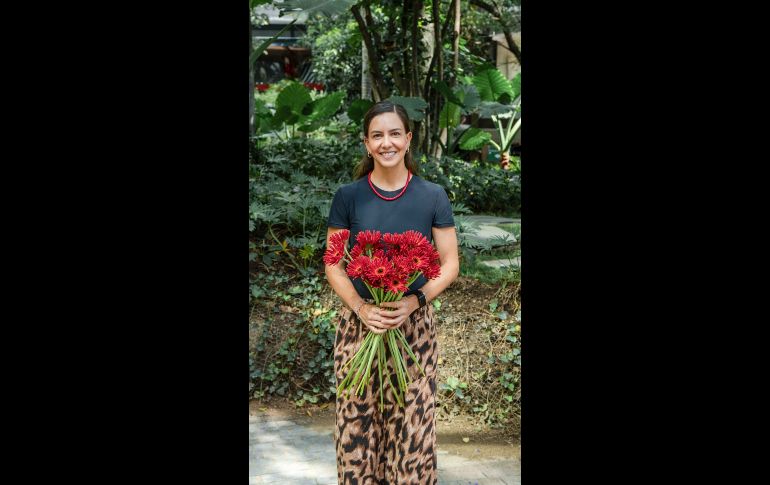 Workshop Overgrown Floral Sculptures. GENTE BIEN JALISCO / Workshop Overgrown Floral Sculptures