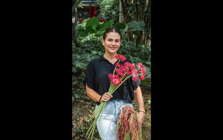 Workshop Overgrown Floral Sculptures. GENTE BIEN JALISCO / M. Rached