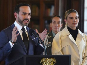 Abelardo de la Espriella aseguró en una declaración a medios que los esfuerzos del Gobierno están concentrados principalmente en localizar a los desaparecidos. EFE/P. Seco