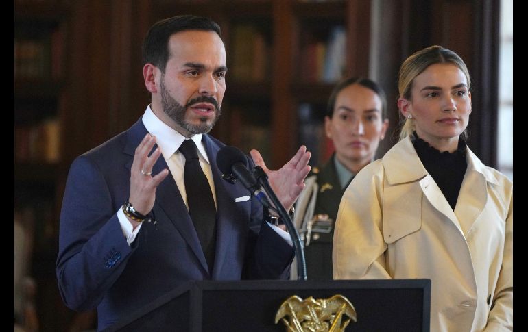 Abelardo de la Espriella aseguró en una declaración a medios que los esfuerzos del Gobierno están concentrados principalmente en localizar a los desaparecidos. EFE/P. Seco