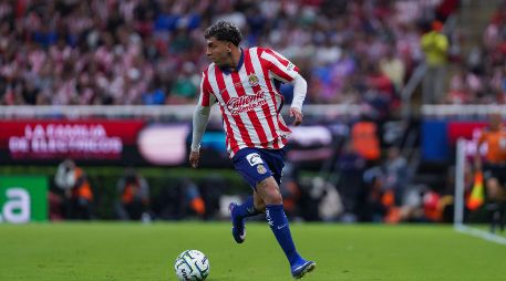 Bryan ‘Cotorro’ González tuvo que abandonar el Chivas vs Seattle entre lágrimas tras sufrir una lesión durante el primer tiempo. IMAGO7.