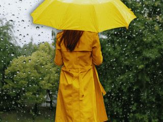 Los modelos meteorológicos indican que la probabilidad de lluvia alcanza un 90 por ciento esta tarde. ESPECIAL / CANVA